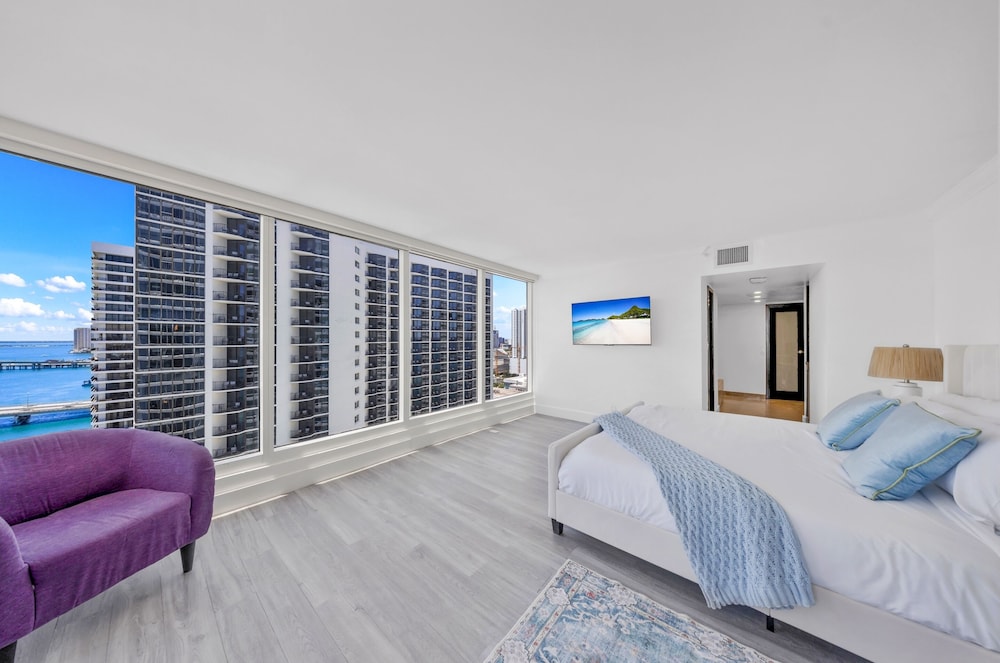 Apartment, 2 Bedrooms, Balcony, Bay View