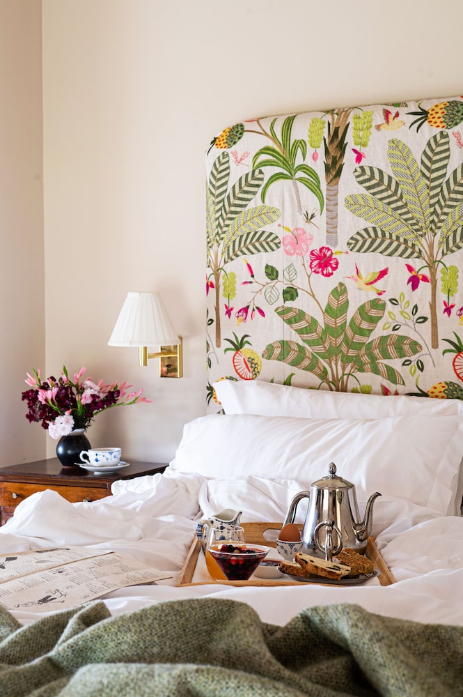 Classic Double or Twin Room (Large)