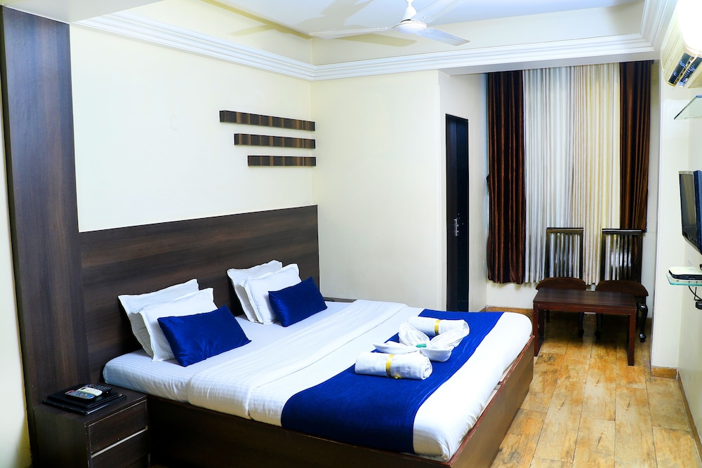 Super Deluxe Room