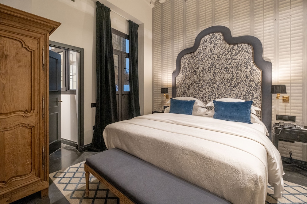 Superior Room - Photo 5