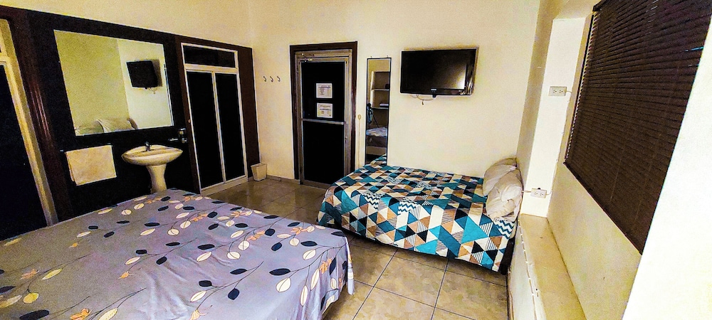 Deluxe Twin Room, City View
