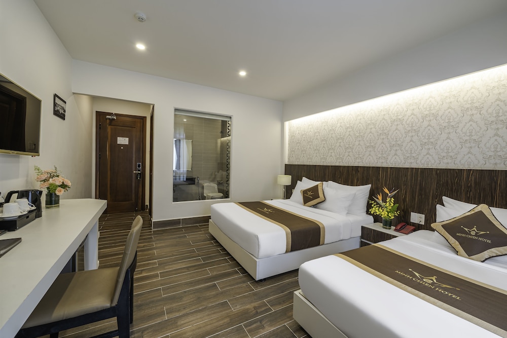 Premium Triple Room - Photo 8