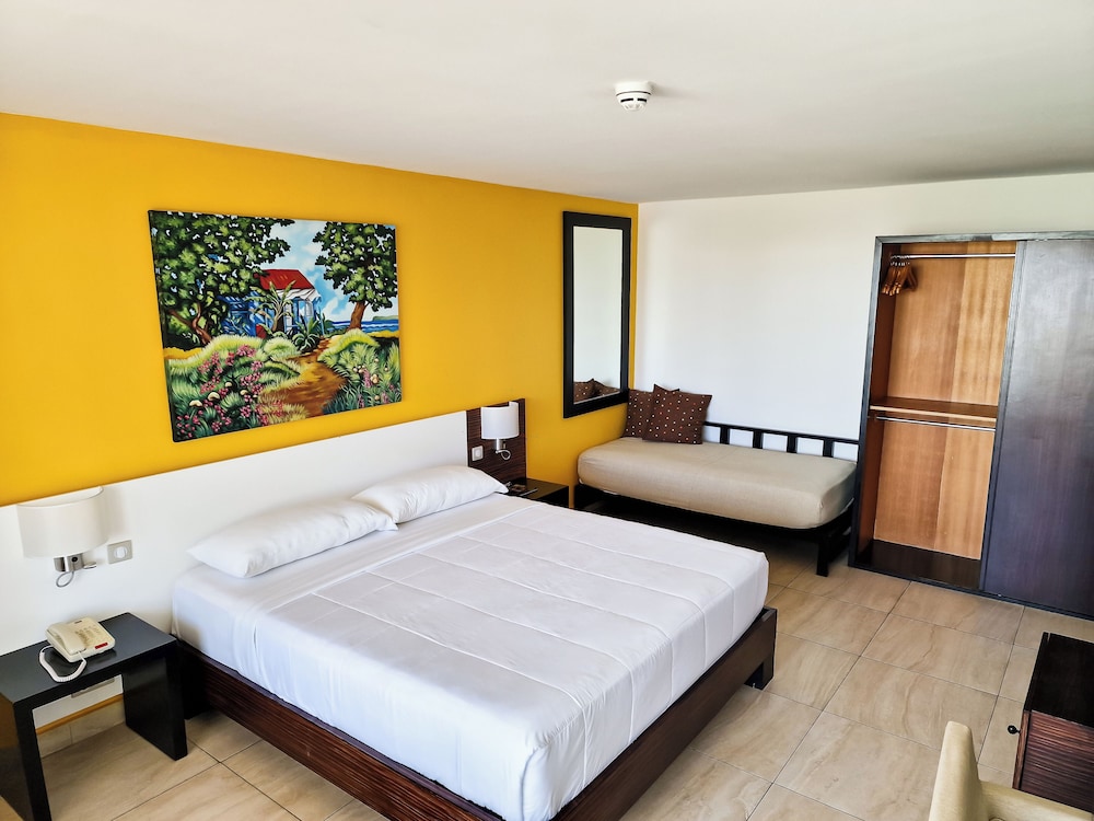 Standard Double Room - Photo 1