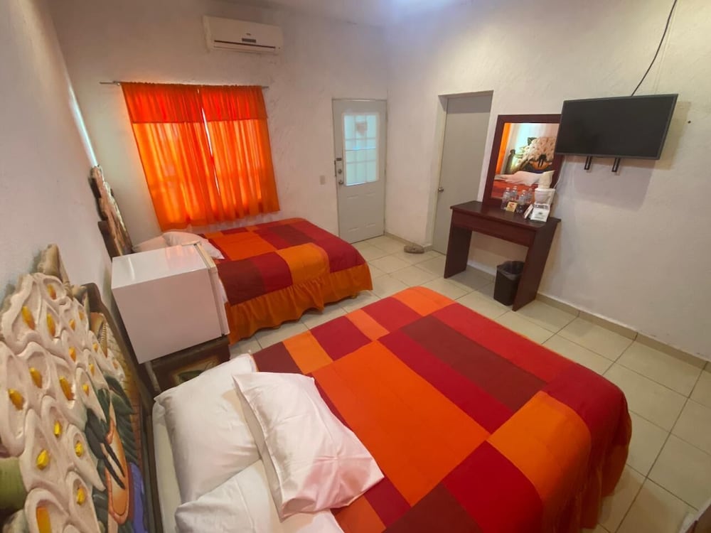 Standard Double Room, 2 Double Beds photo 1