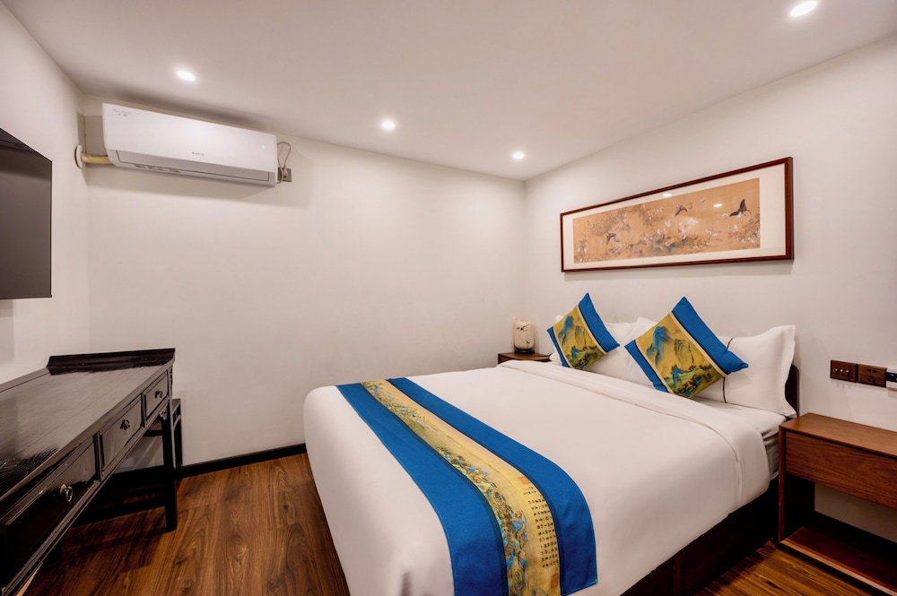 Deluxe Quadruple Room