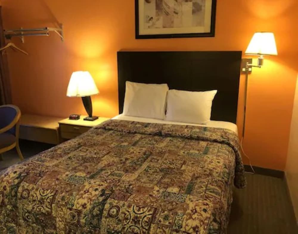 Room, 1 Queen Bed, Non Smoking photo 1