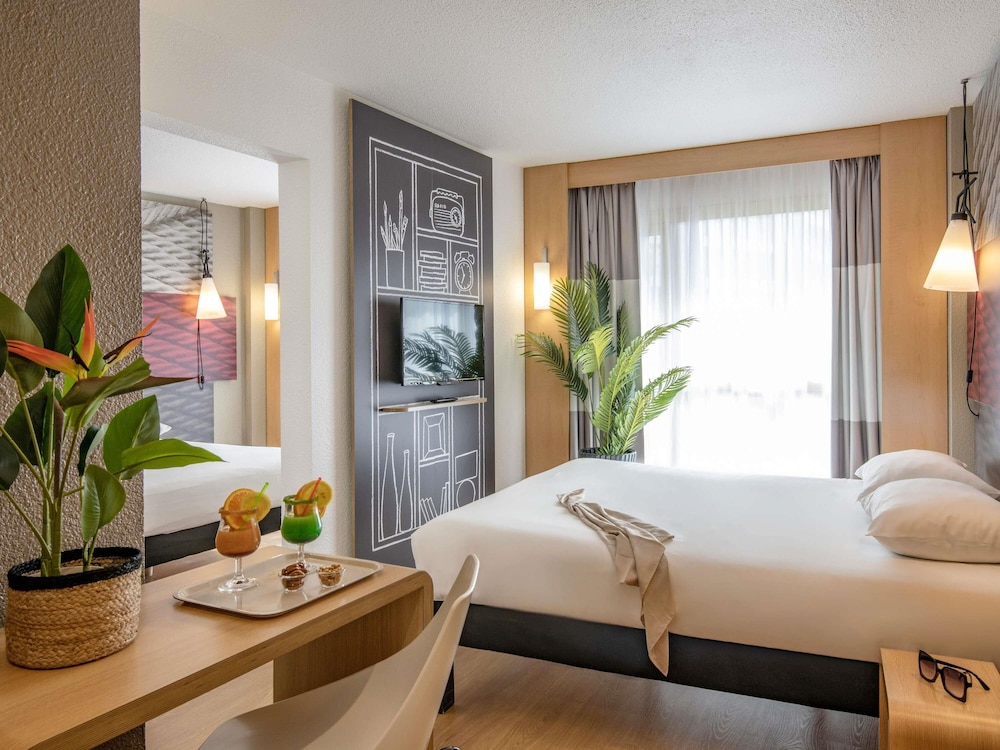 Standard Room, 2 Double Beds