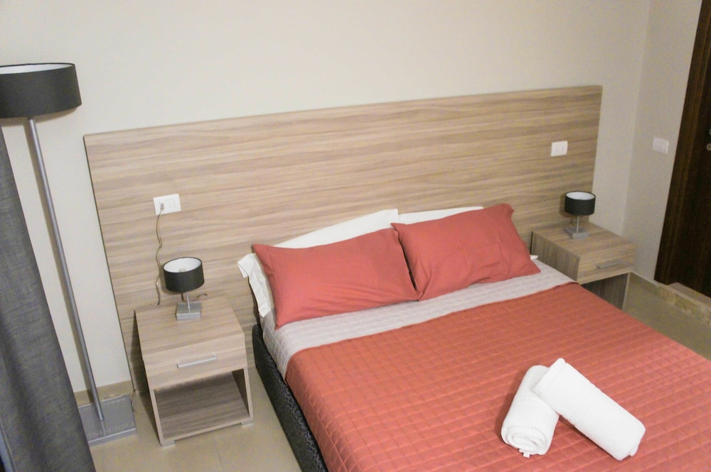 Comfort Double Room, 1 Queen Bed (I BAGNI VECCHI) photo 2