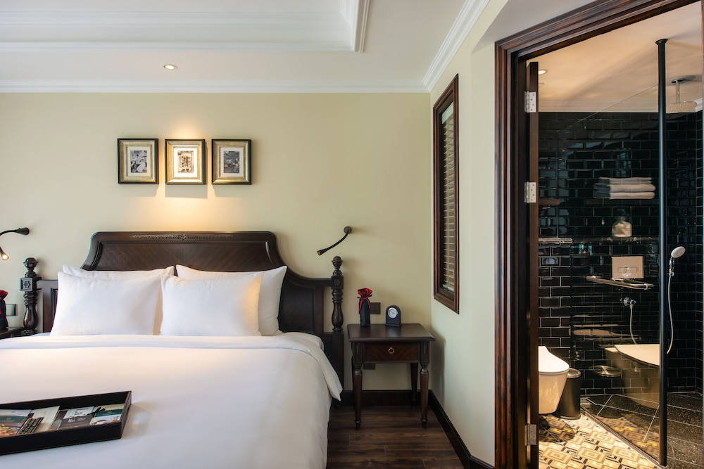 Executive Double or Twin Room thumbnail 6