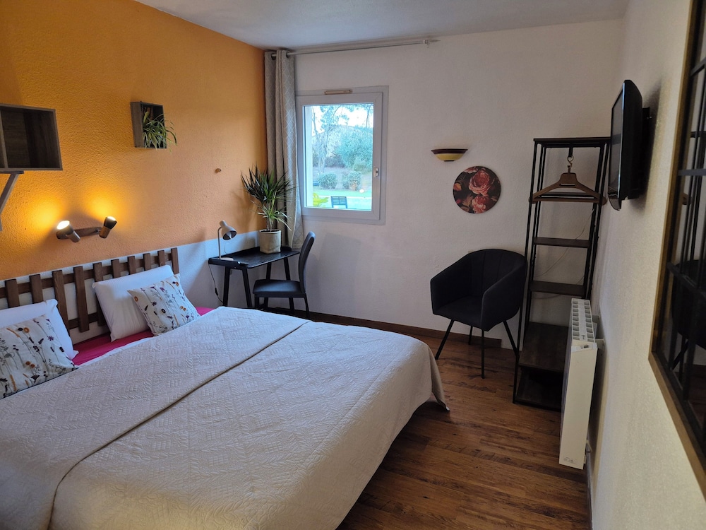 Comfort Double Room Single Use photo 3