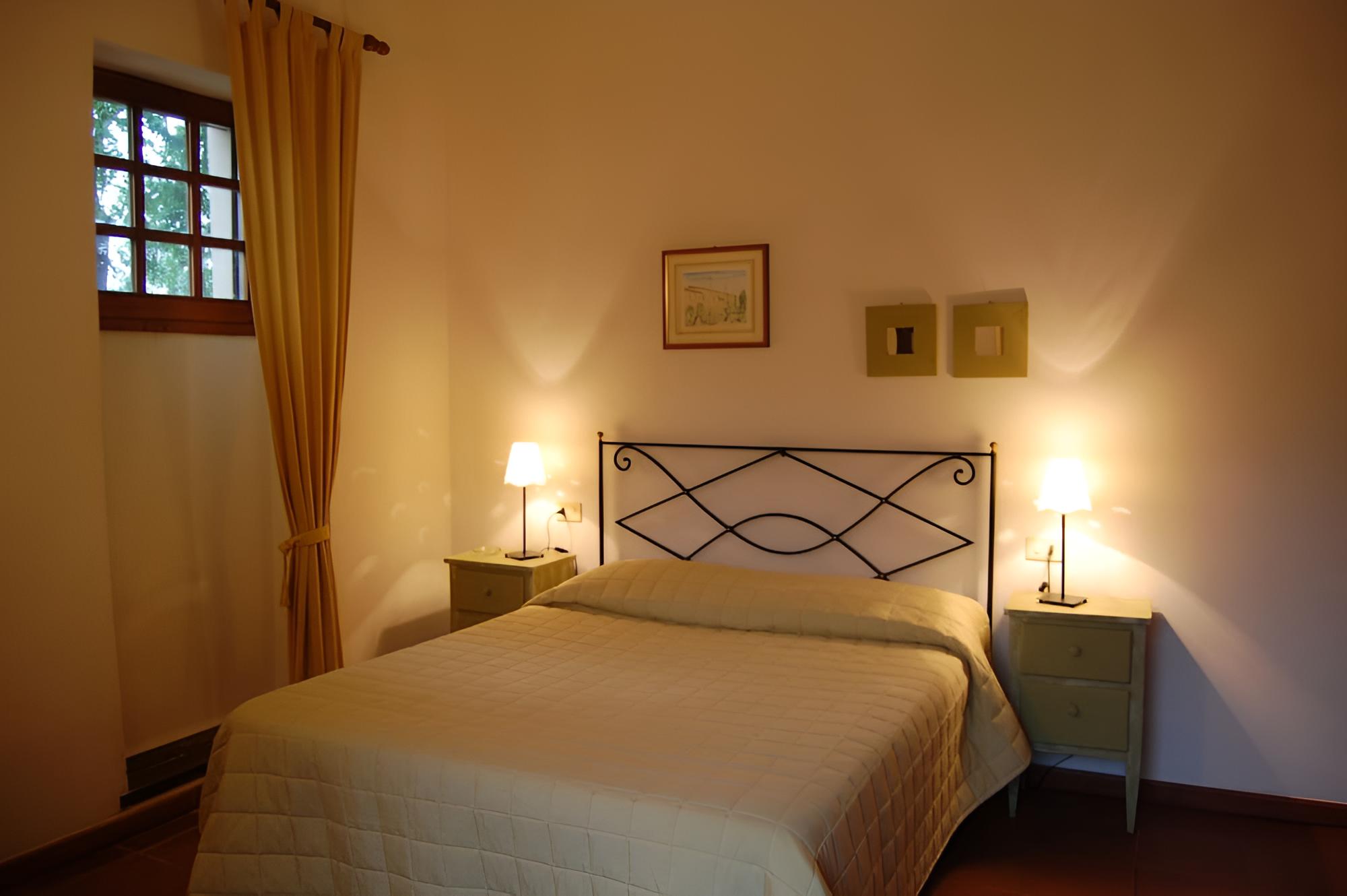 Family Apartment, 2 Bedrooms, 2 Bathrooms, Courtyard Area photo 1