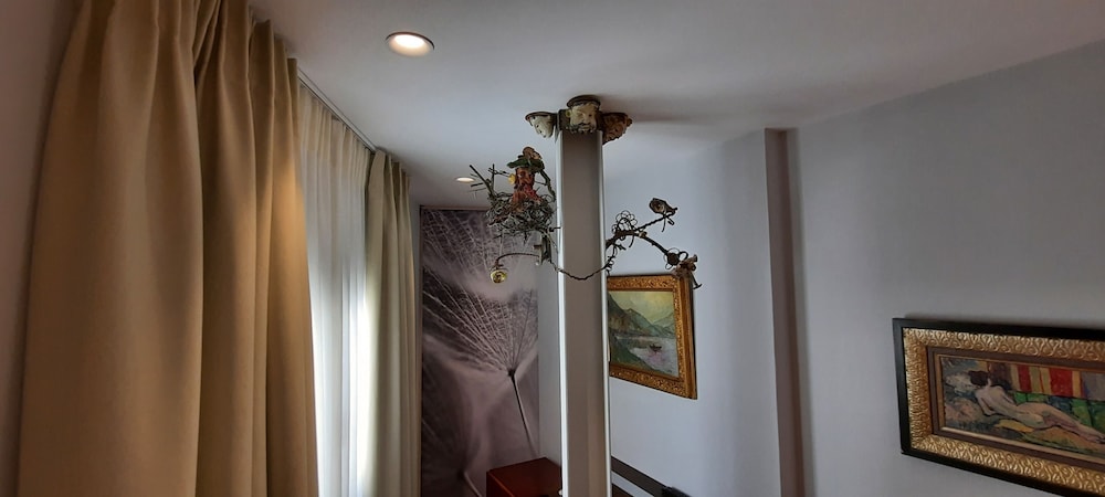Double or Twin Room - Photo 23