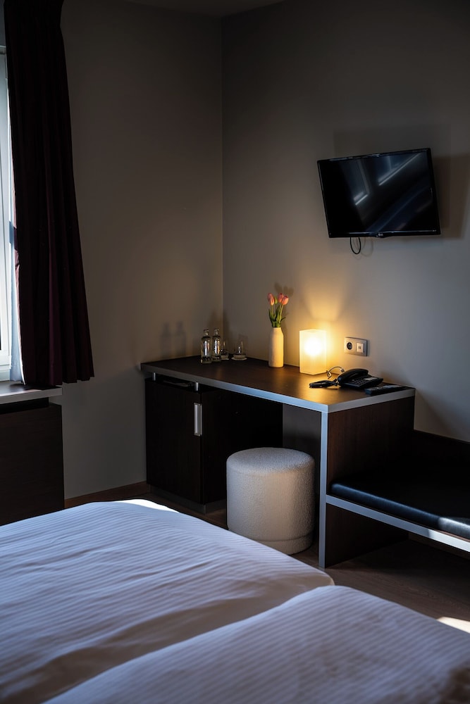 Standard Room - Photo 5