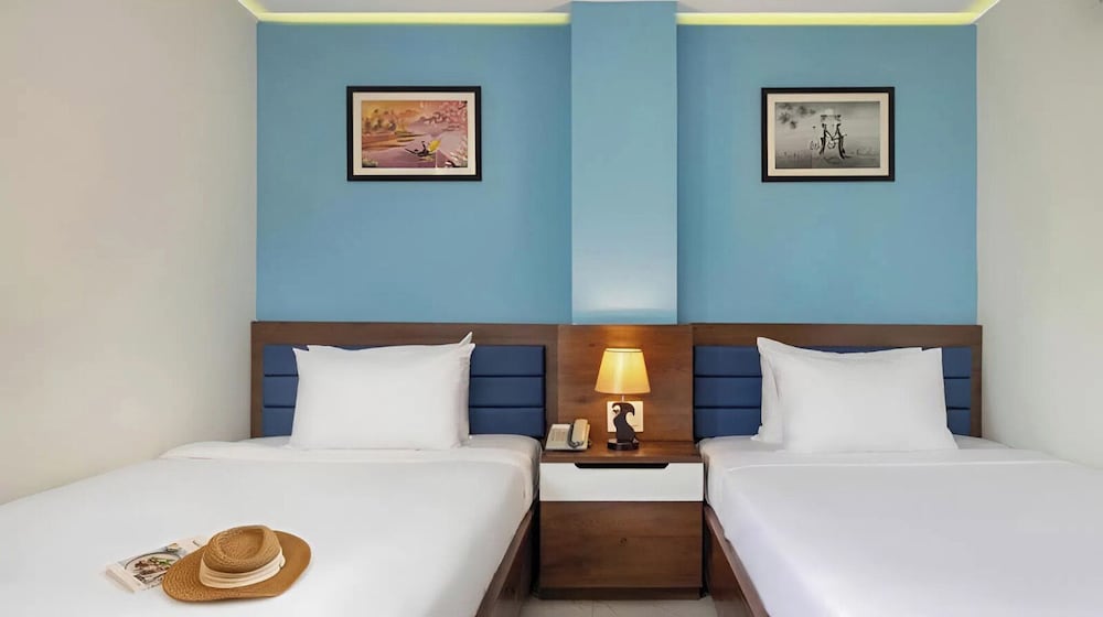 Superior Double Room Single Use, 2 Twin Beds, Non Smoking