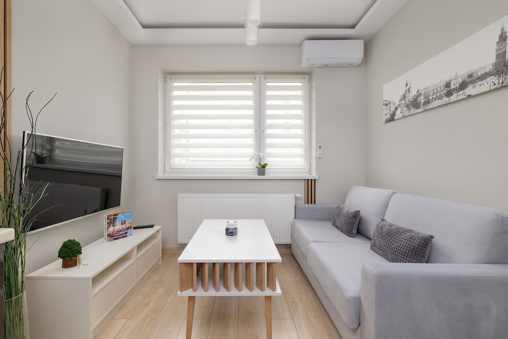 Apartment, 2 Bedrooms, Balcony