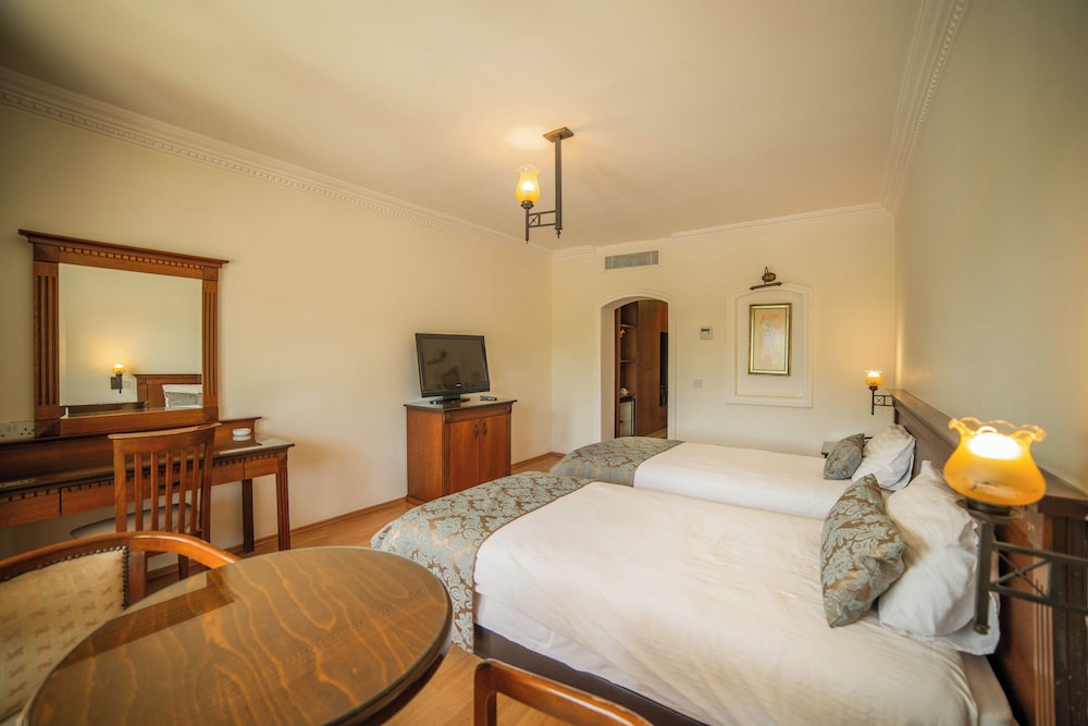 Standard Room photo 2