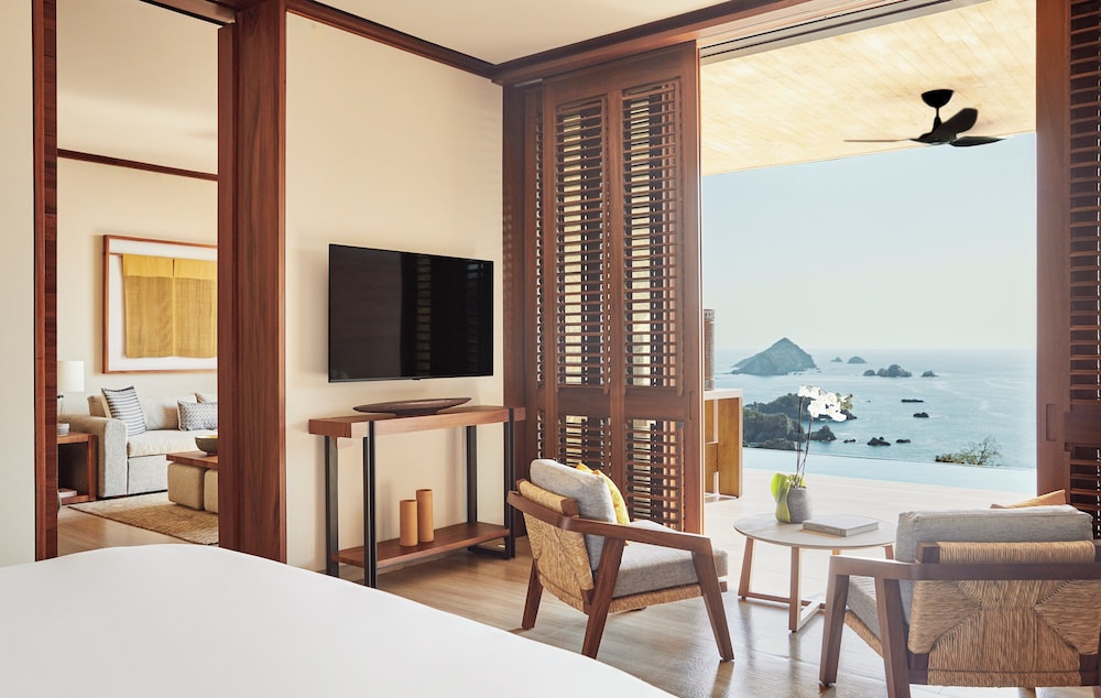 Suite, 1 Bedroom, Ocean View (Cliffside, Infinity Pool) - Photo 5