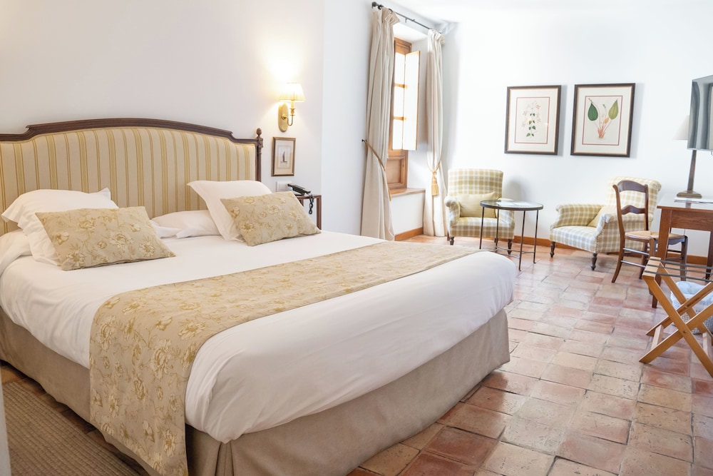 Classic Double Room, 1 King Bed - Photo 1