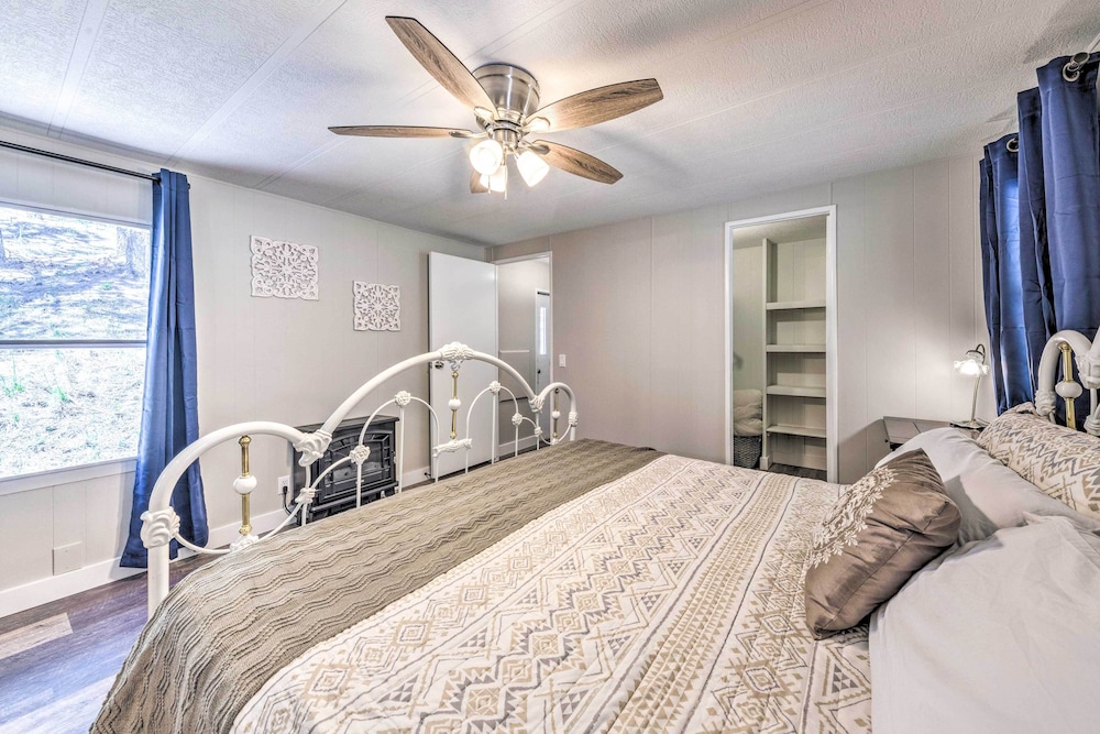 House (2 Bedrooms) photo 2
