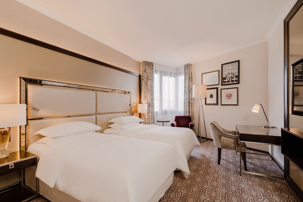 Deluxe Room, 2 Twin Beds (View) - Photo 2