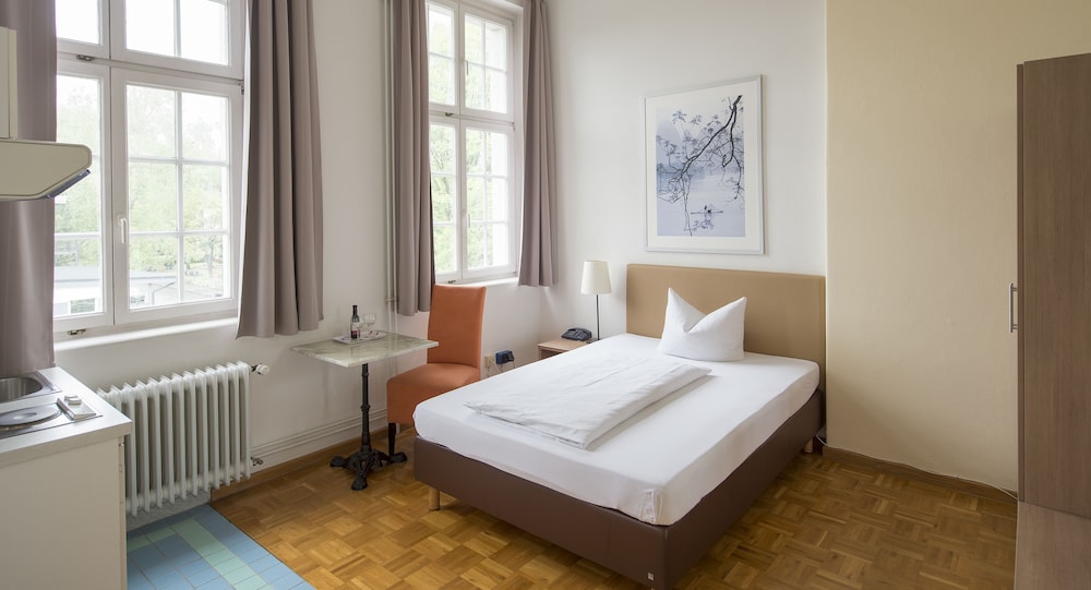 Single Room photo 1