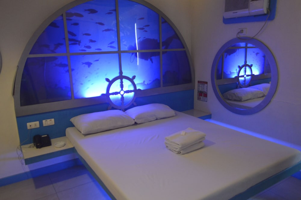 VIP Room photo 2