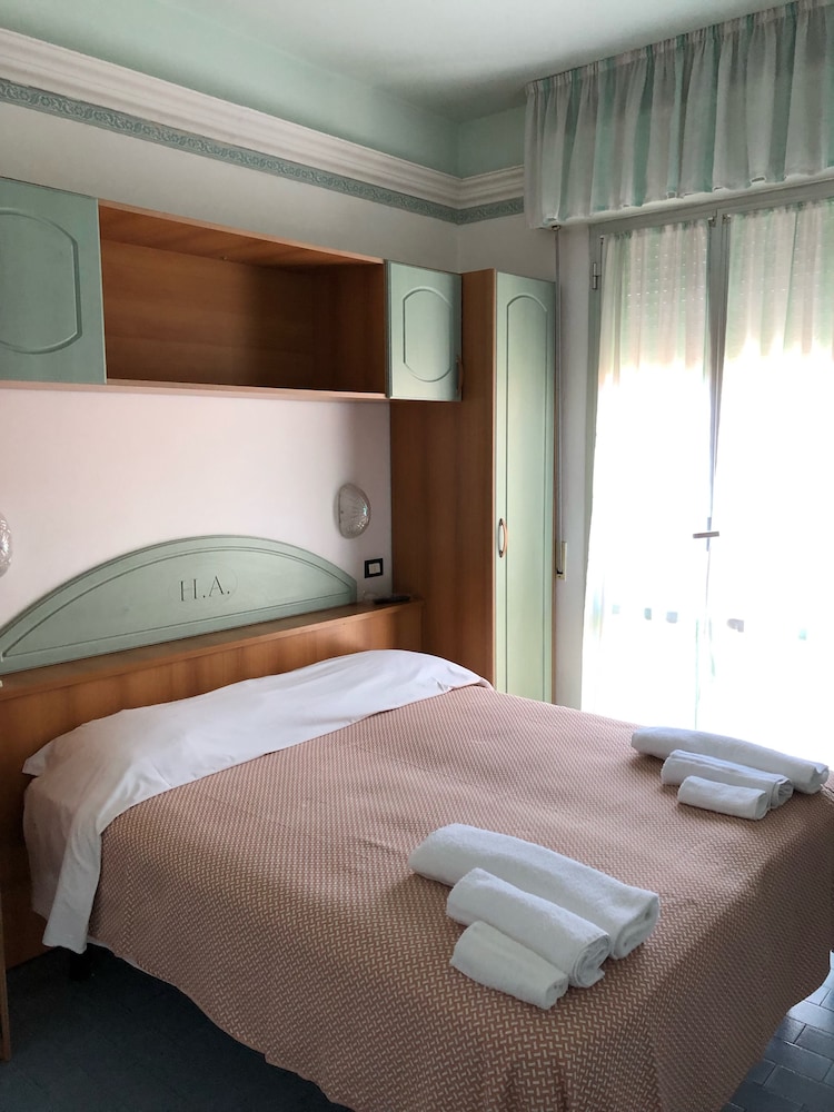 Comfort Double Or Twin Room photo 1