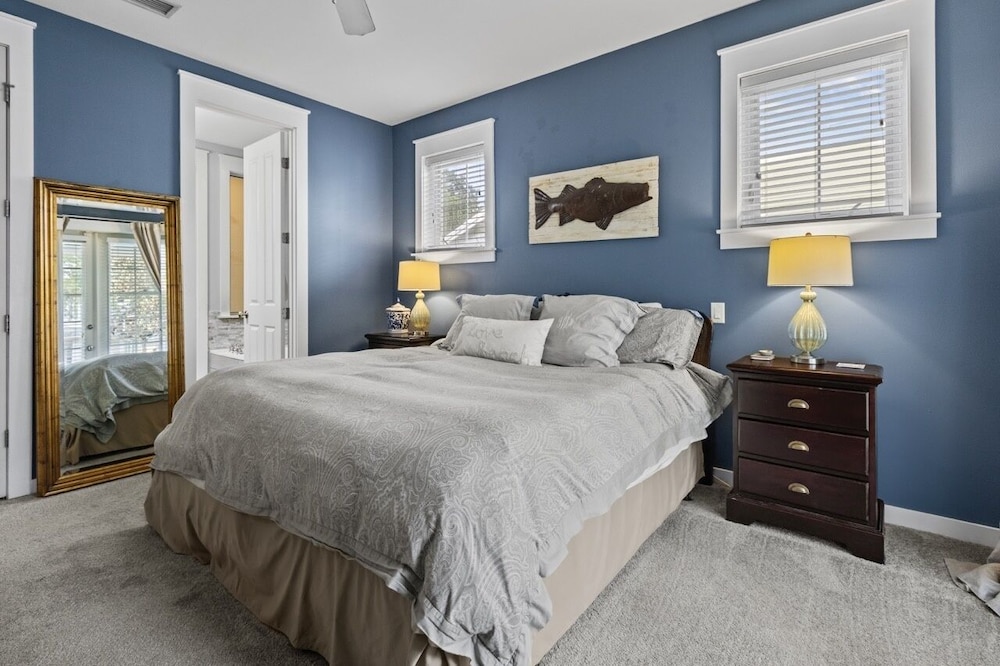 House, 4 Bedrooms photo 1