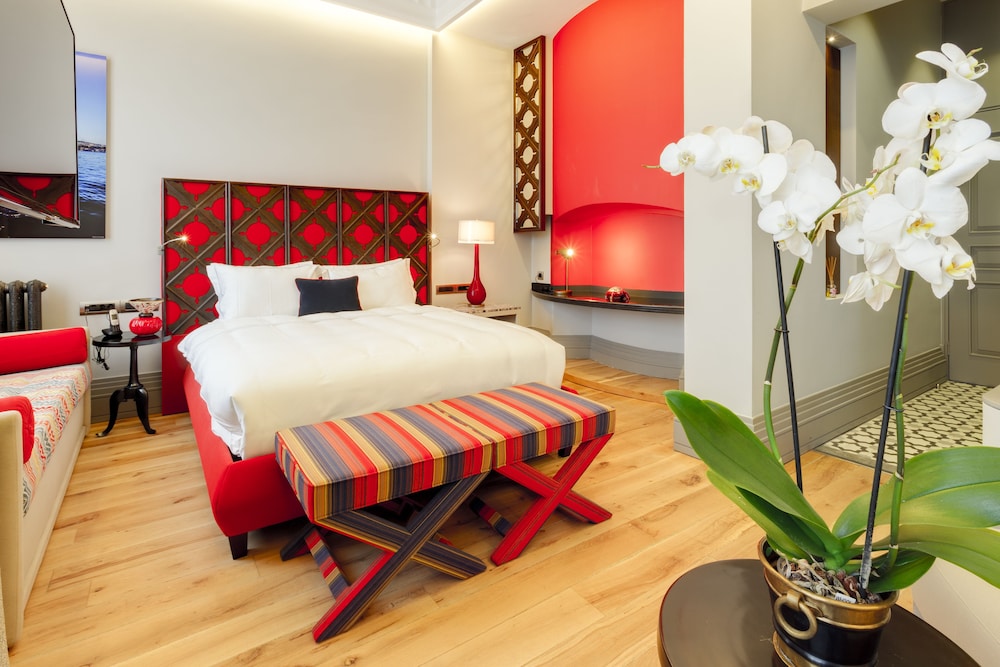 Deluxe Suite, Sea View photo 2