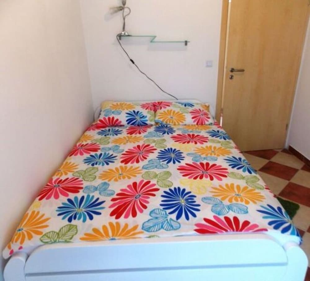 Apartment (Sanja - 100 meters to the beach - A2()