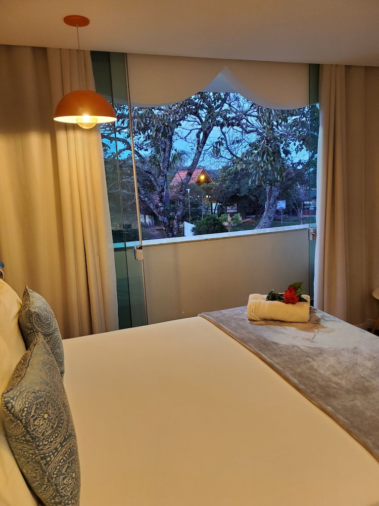 Deluxe Double Room - Photo 22