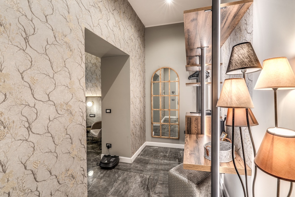Deluxe Double Room, Jetted Tub photo 1