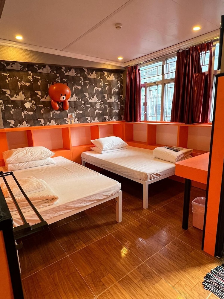 Family Quadruple Room photo 1
