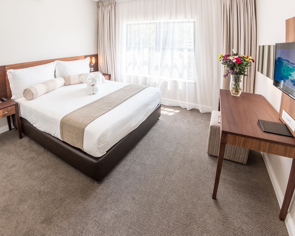 Suite, 2 Bedrooms, Non Smoking photo 3