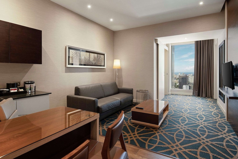 One King Bed - One Bedroom Suite (City View)