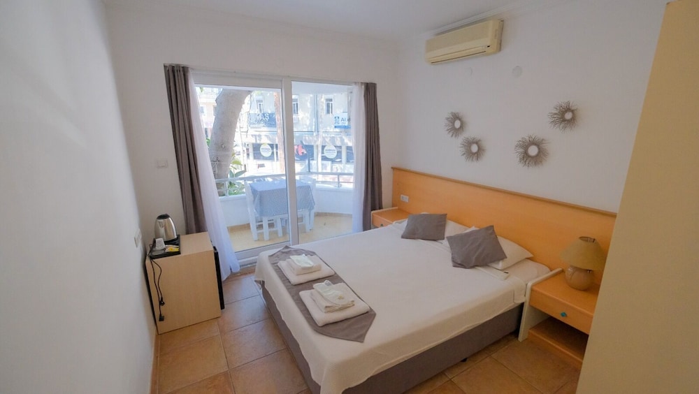 Standard Double Room photo 1