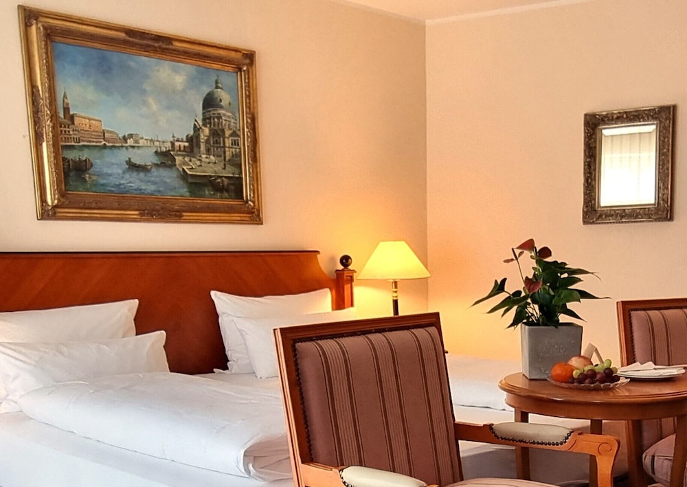 Superior Double or Twin Room photo 1
