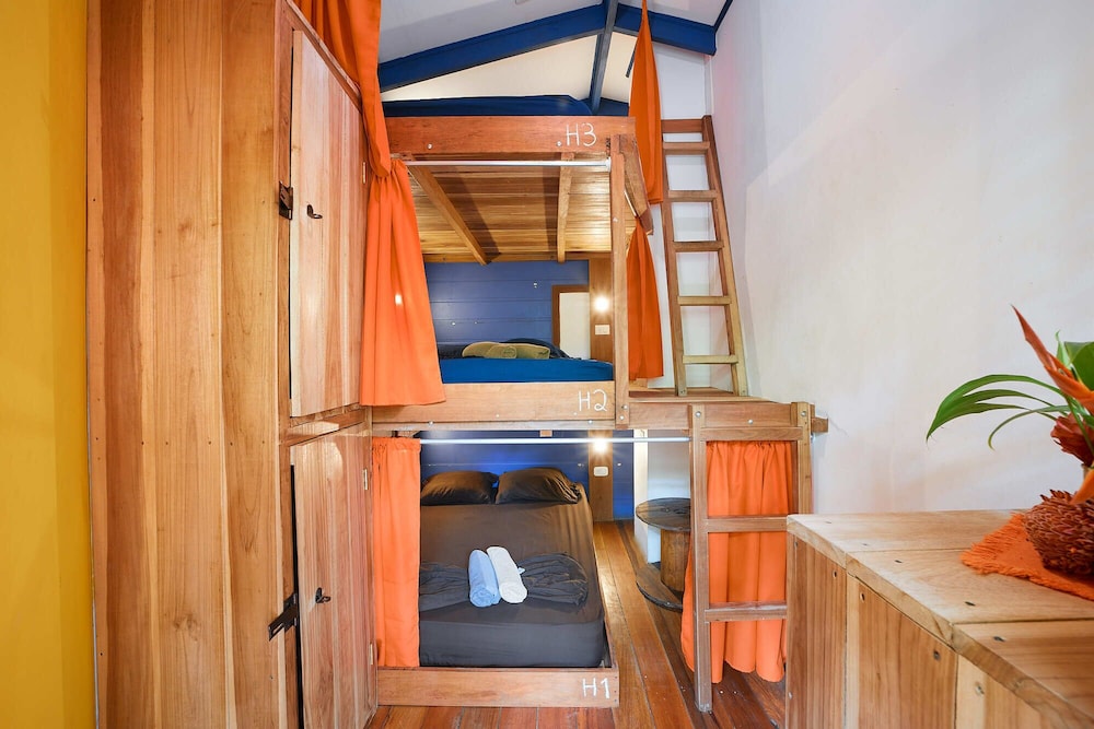 Deluxe Mehrbettzimmer