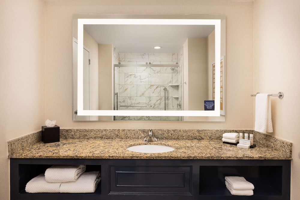 Suite, 2 Queen Beds, Accessible, Allergy Friendly - Photo 4