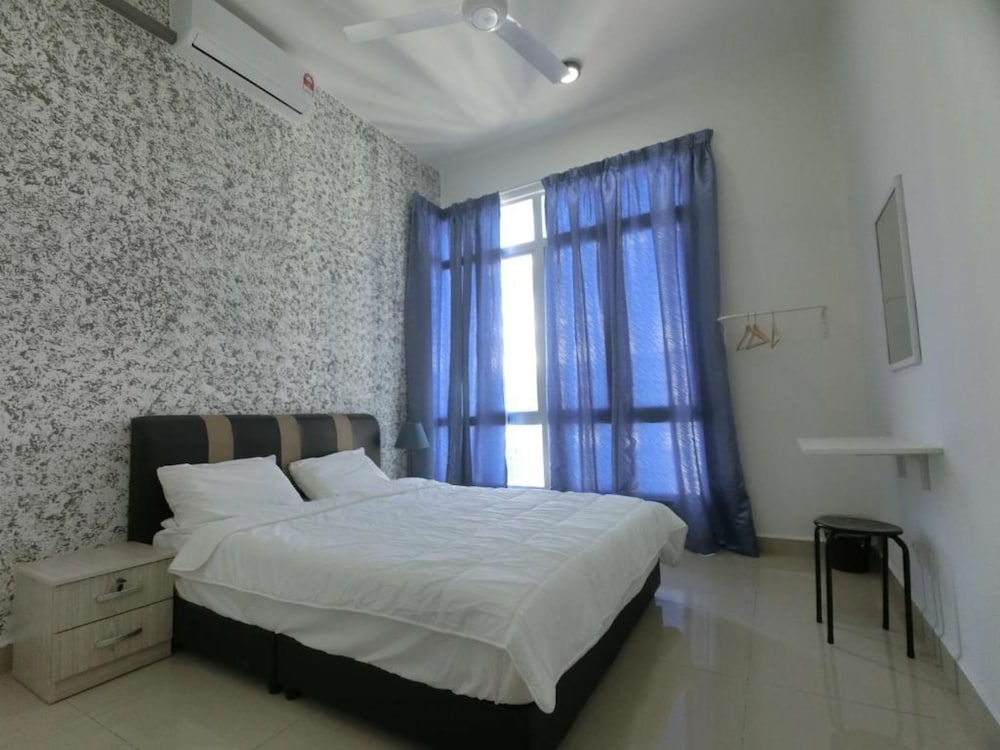 2 Bedroom Apartment photo 1