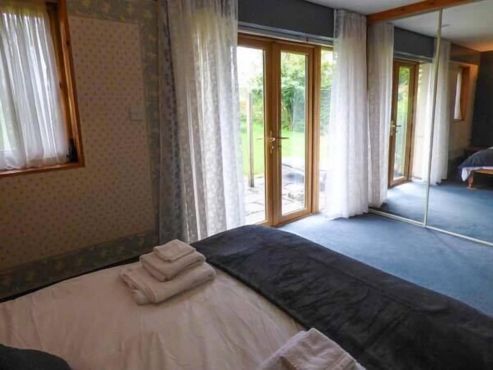 Cottage photo 2