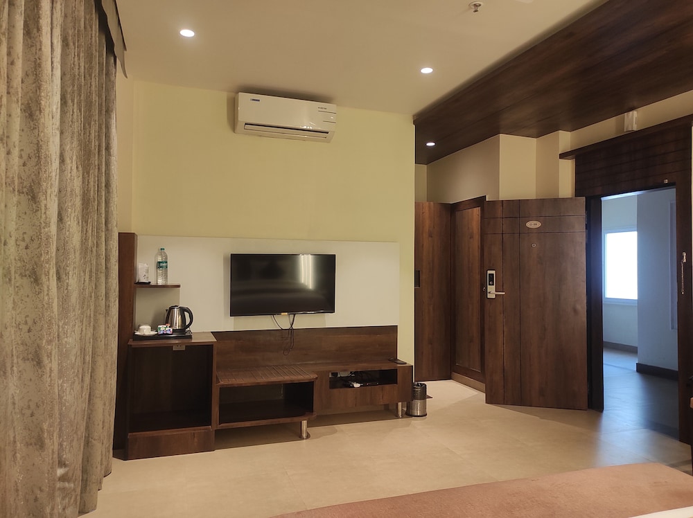 Luxury Room - Photo 4