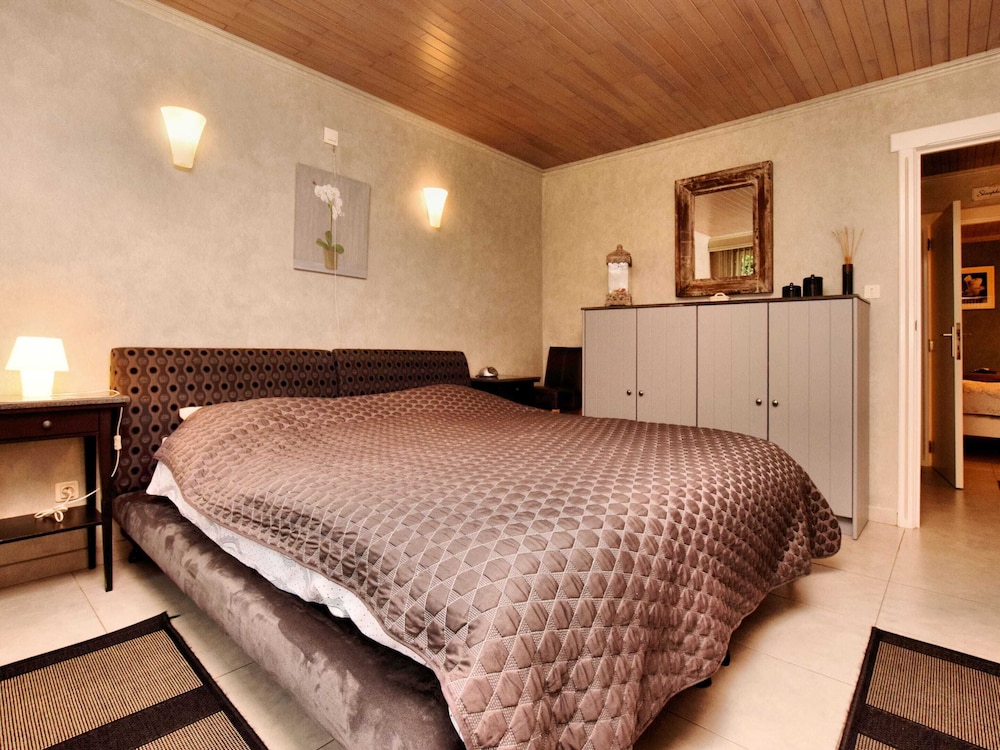 House photo 2