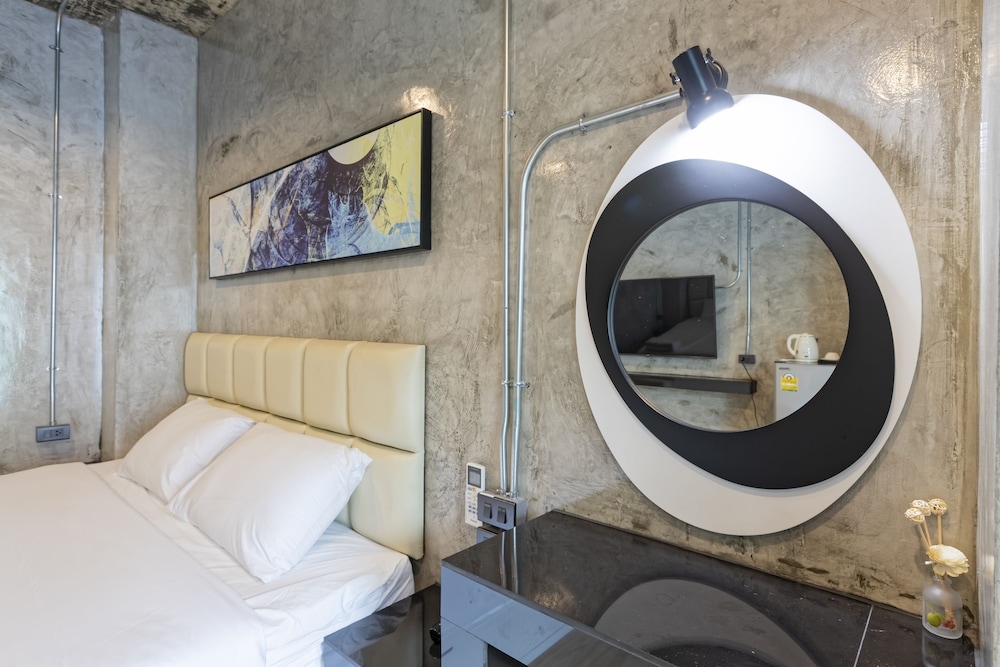 Standard Double Room - Photo 4