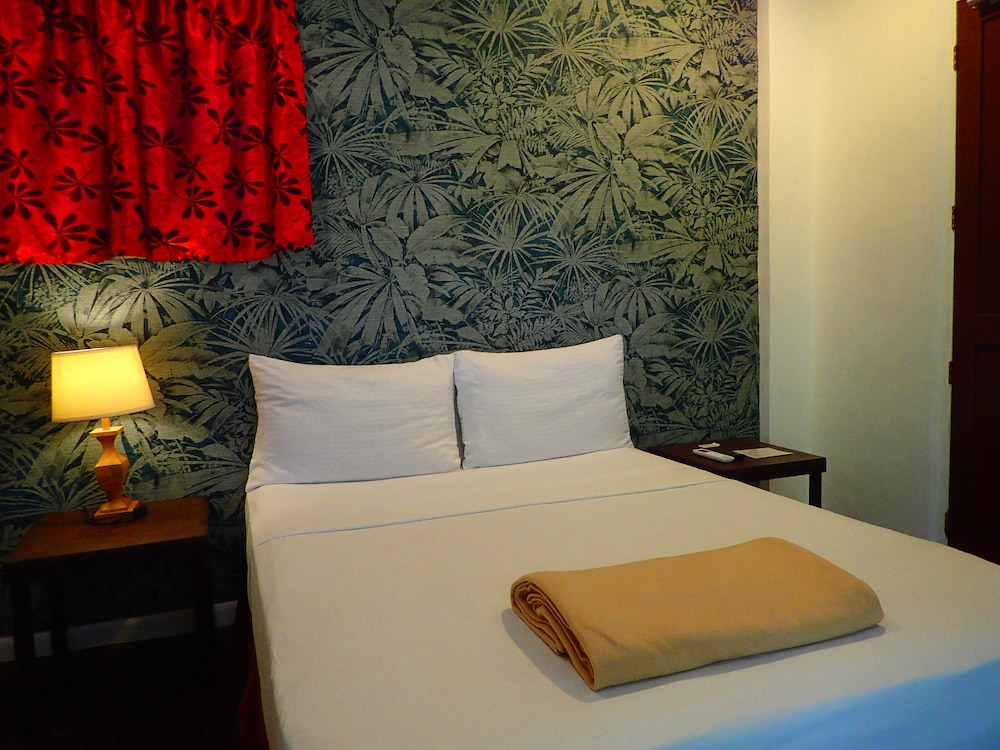 Standard Room, 1 Queen Bed, Non Smoking, Annex Building