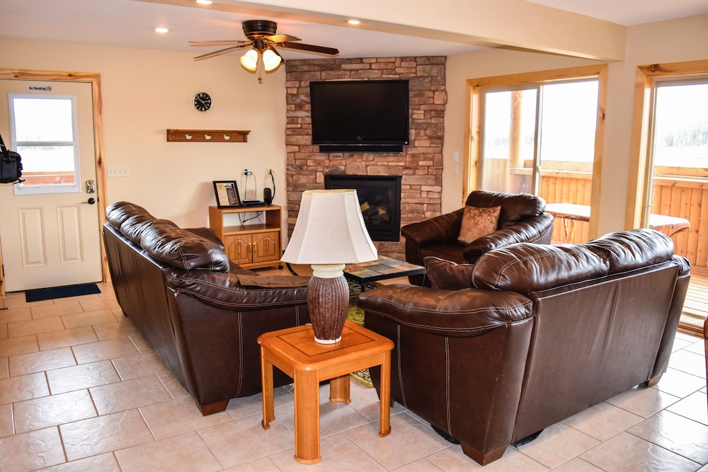 Apartment, 3 Bedrooms, Mountain View, Ground Floor