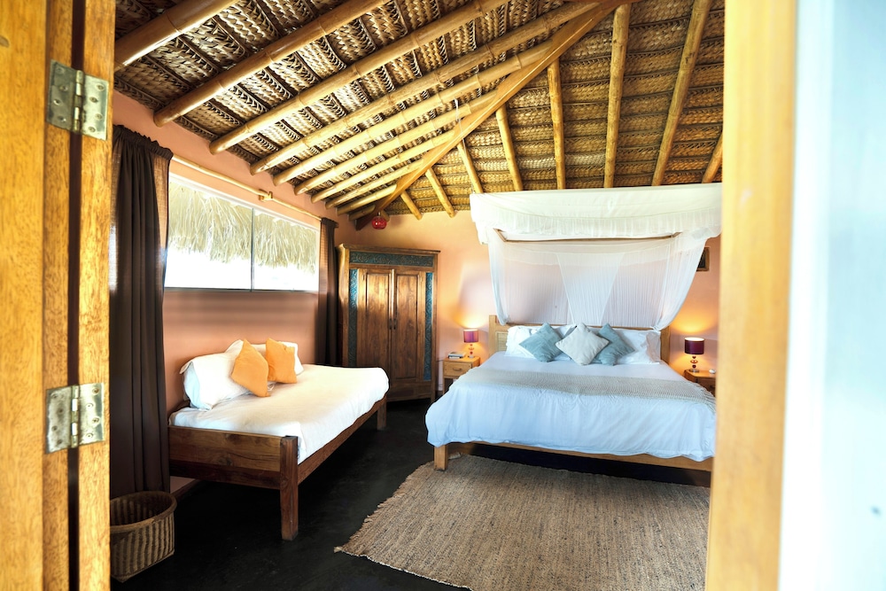 Deluxe Double Room, Ocean View photo 2