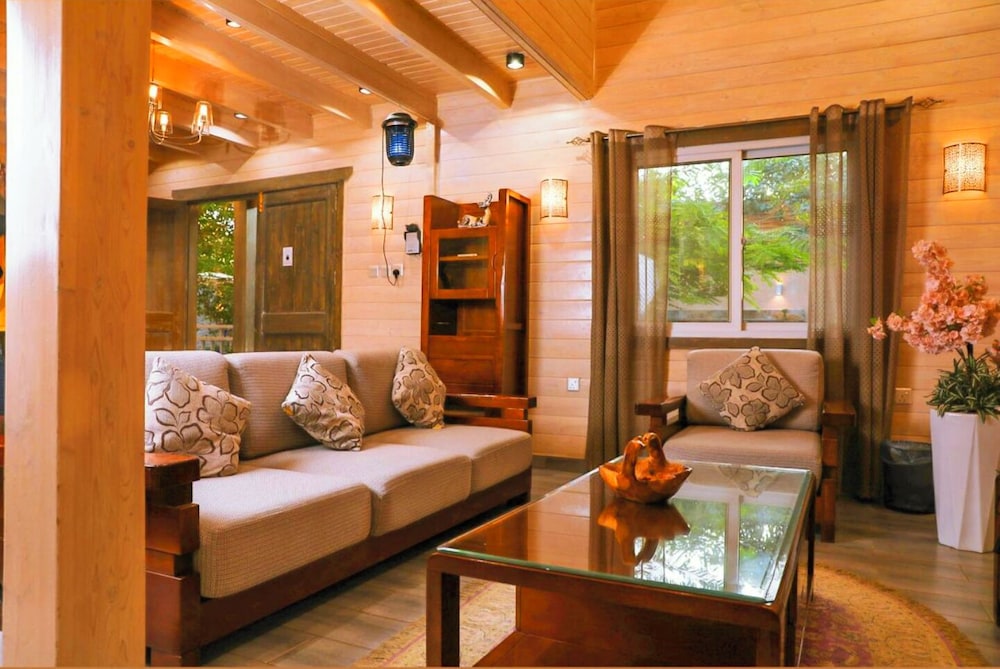 Luxury Cottage, 1 Bedroom, Private Pool, Pool View photo 1