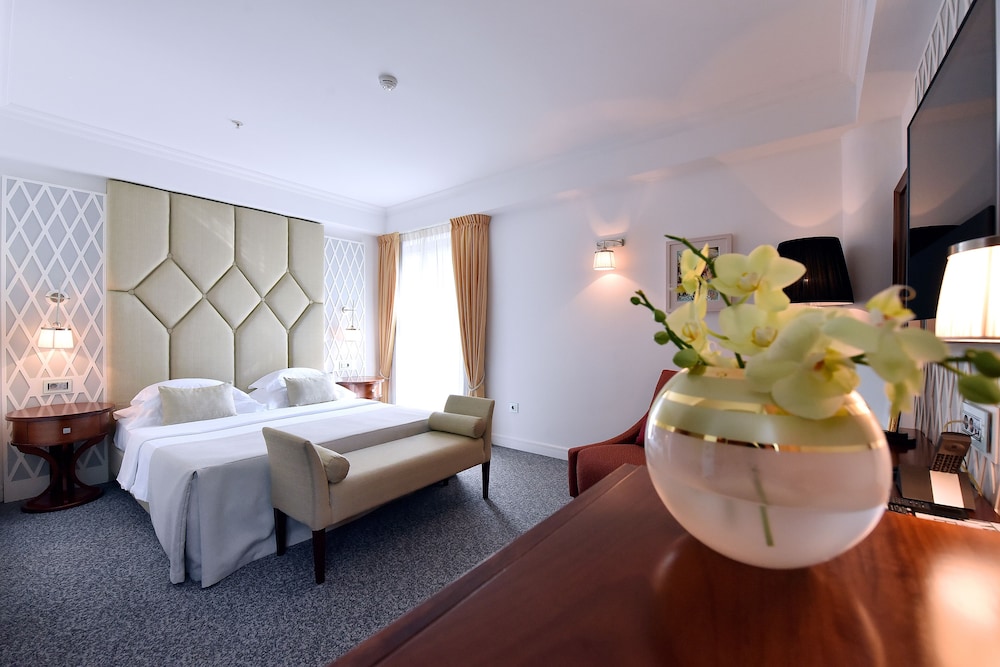Superior Single Room, Garden View photo 3