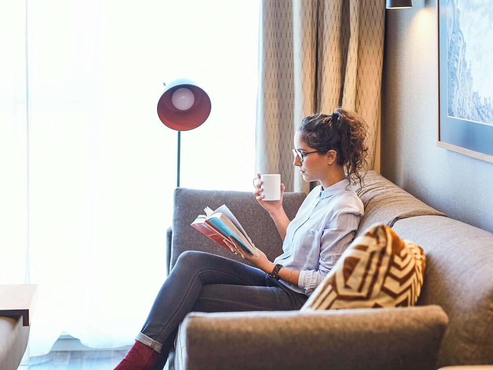 Room, 1 Bedroom thumbnail 5
